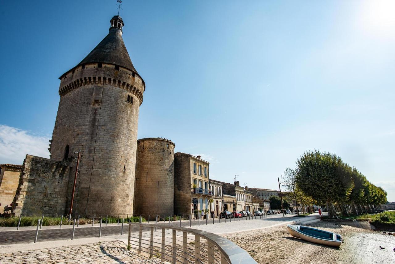 Logis Hotel De La Tour Libourne Exterior photo